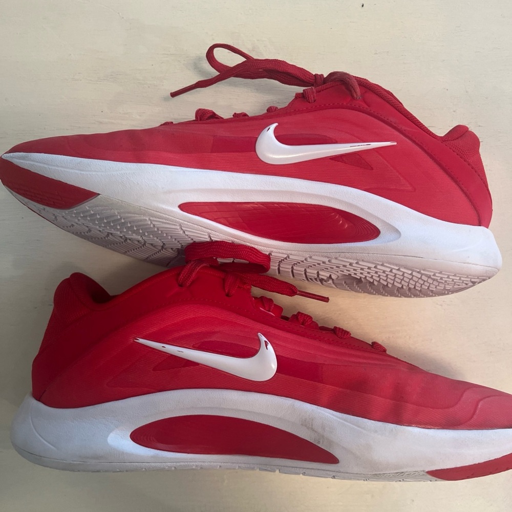 Nike Aja 1  Shoes women’s 9.5